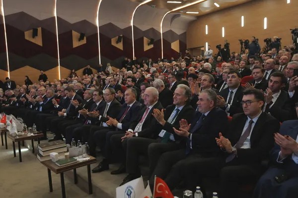 Karadeniz’de petrol ve gaz hamlesi! Bakan Bayraktar sondaj için yeni noktayı açıkladı